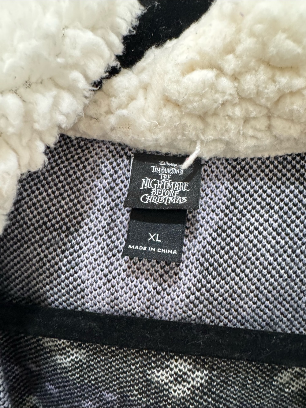 Disney Nightmare Before Christmas Hooded Cardigan Sherpa XL Halloween Goth - Picture 2 of 8